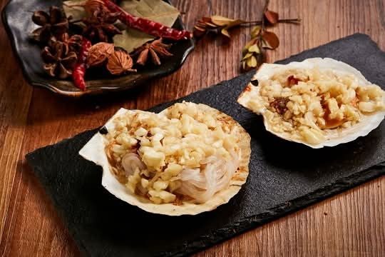 蒜蓉粉丝扇贝(4p)